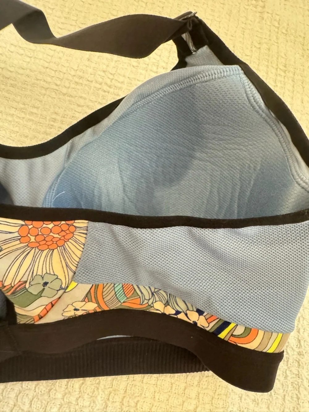 VICTORIAS SECRET MULTICOLOR FLORAL INCREDIBLE VSX SPORT BRA MAX SUPPORT 38D E85 - Picture 10 of 11